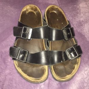 GUC Black Birkenstocks Women’s Size 9